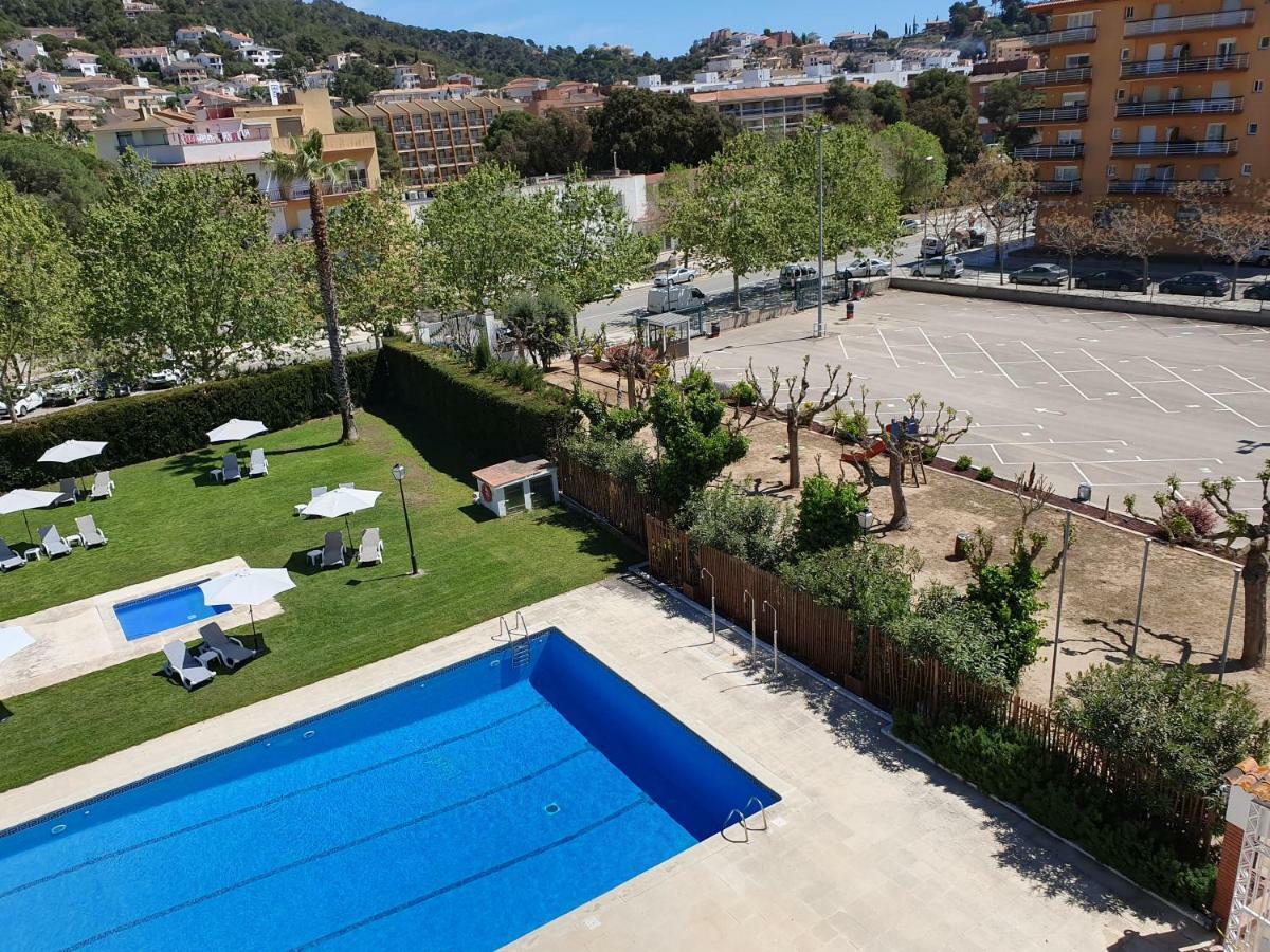 Marina Tossa Hotel Tossa de Mar Exterior photo